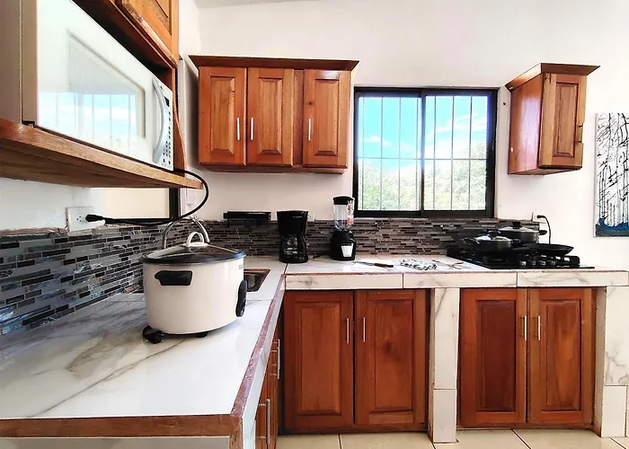 Casa Chika, Playa Grande, Private House, Pool, Kitchen, Ac Hébergement de vacances